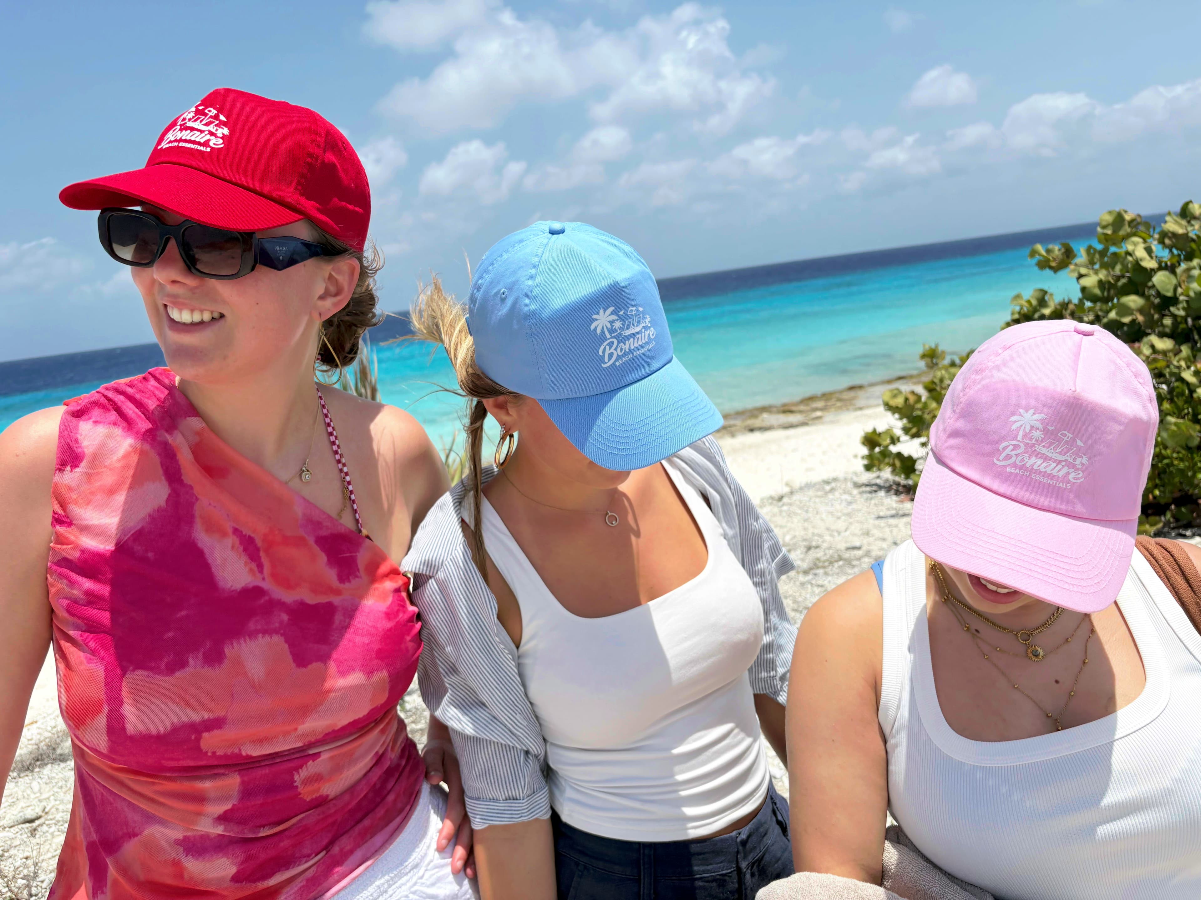 Yes! Onze merchandise is er 🌴☀️